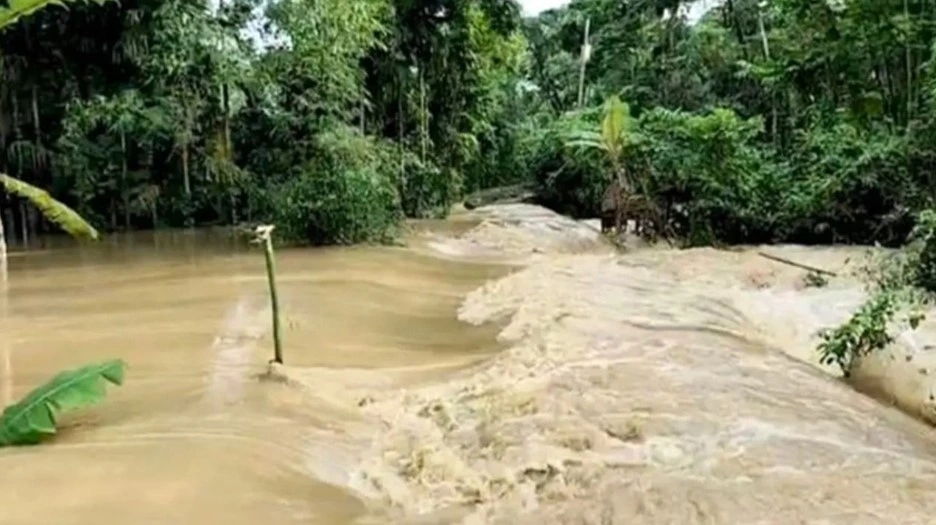 পাঁচ জেলায় পর্যবেক্ষণ পয়েন্টে নদীর পানি বিপদসীমার ওপরে, নতুন এলাকায় বন্যার শঙ্কা
