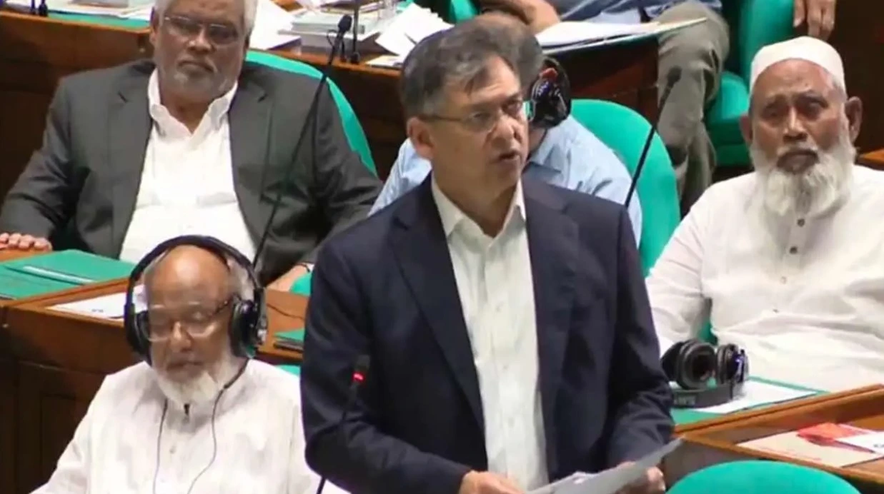 আইনি ভিত্তি ছাড়া গণভোট সম্ভব নয়, যমুনায় বসে কায়দা করে আদেশ হয়েছে: স্বরাষ্ট্রমন্ত্রী