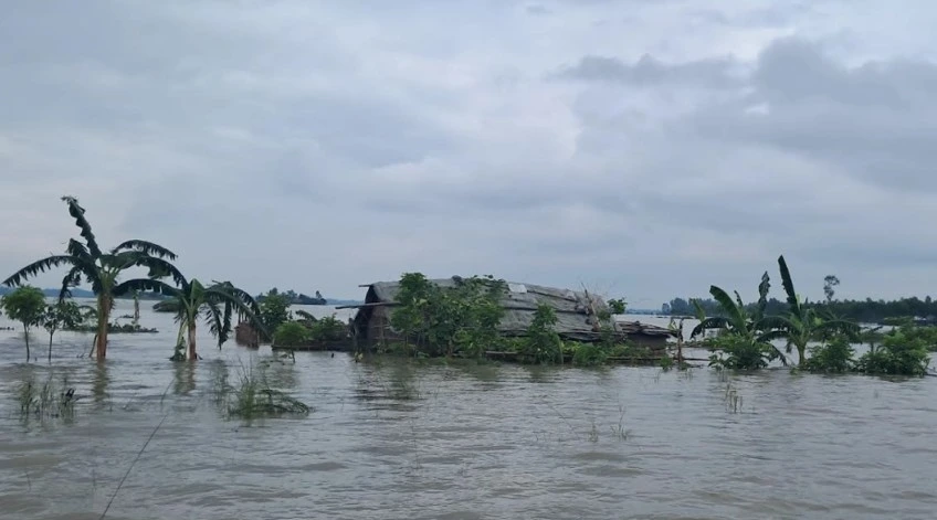 আগামী সপ্তাহে উত্তরাঞ্চলে বন্যার শঙ্কা: নদ-নদীর পানি বৃদ্ধির পূর্বাভাস