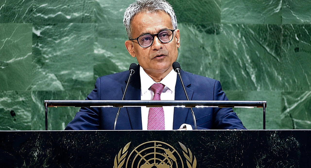 সড়কে মৃত্যু অর্ধেকে নামাতে ২০৩০ সালের নতুন অঙ্গীকার